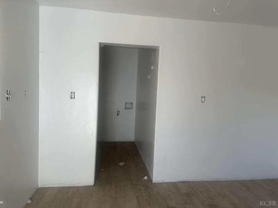 409 Central Avenue, Hanford, CA 93230 - Image #2