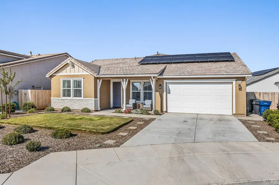 3012 Sand Hills Avenue, Tulare, CA 93274 - #2