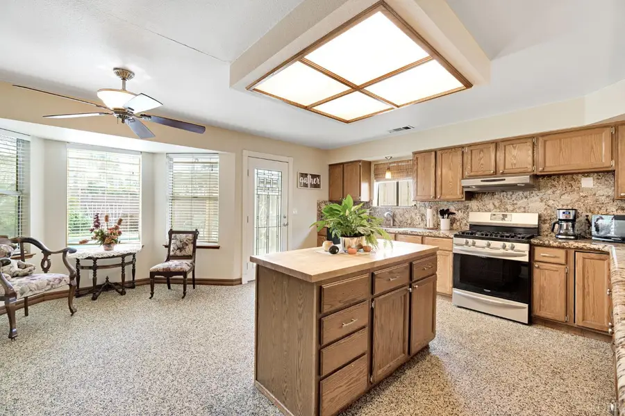 73 Devon, Lemoore, CA 93245 - Image #2