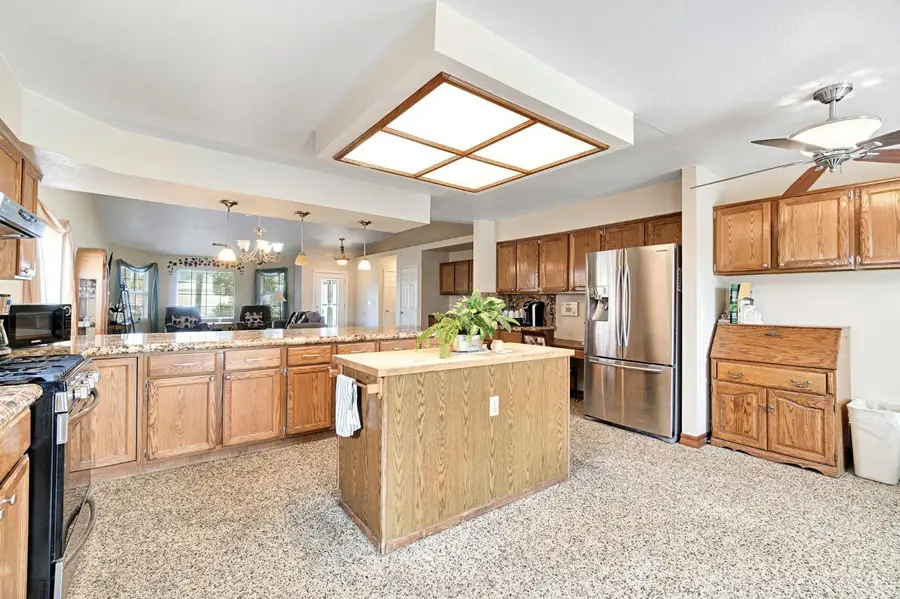 73 Devon, Lemoore, CA 93245 - Image #3