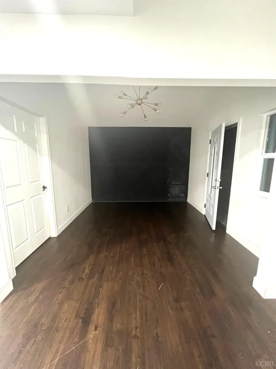 1021 Claire Avenue, Corcoran, CA 93212 - Image #3