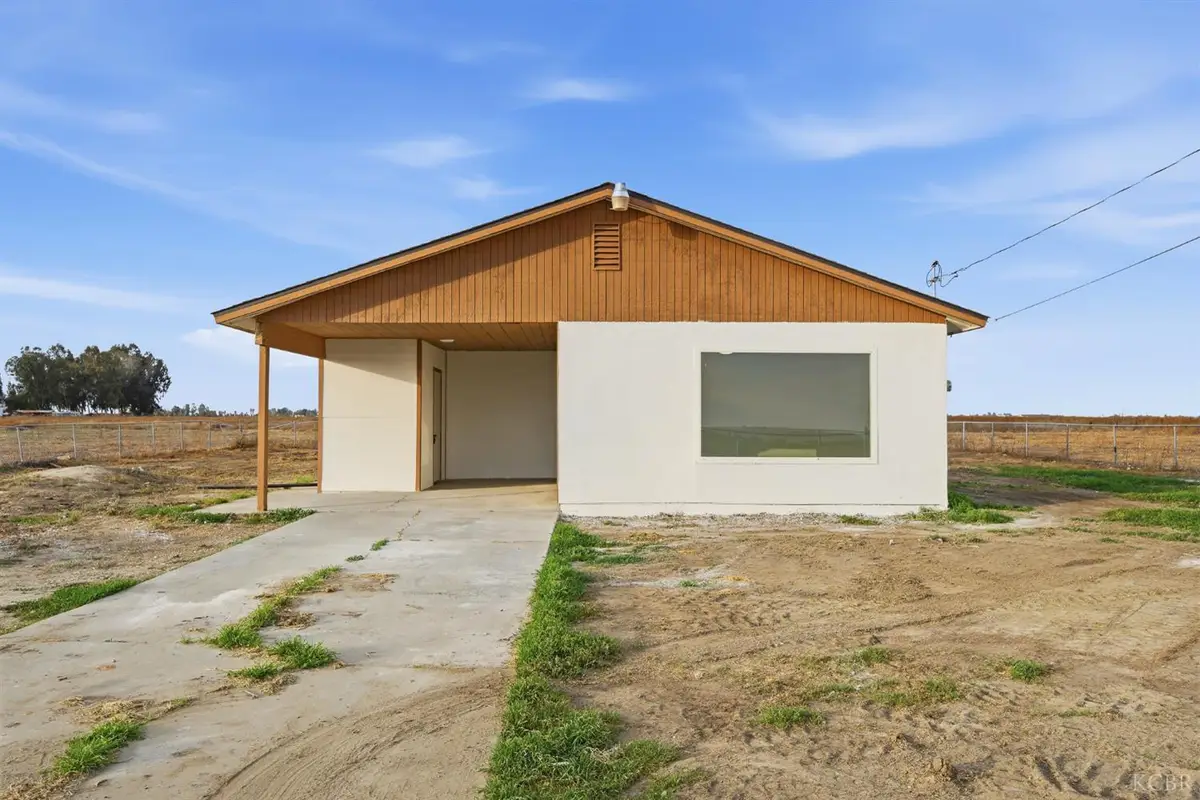 17830 Lansing Avenue, Stratford, CA 93266 - Image #1
