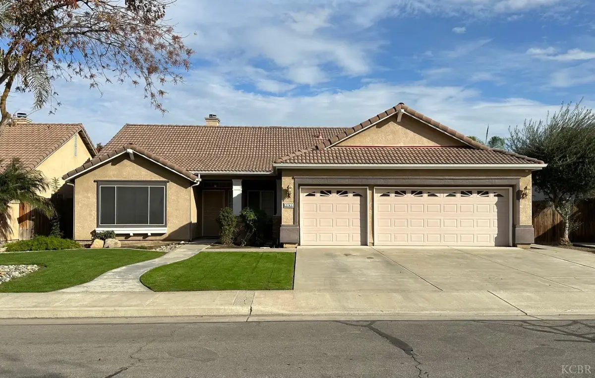2743 Zion Way, Hanford, CA 93230 - Image #1