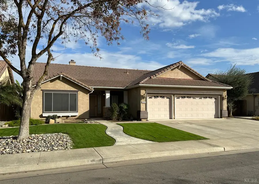 2743 Zion Way, Hanford, CA 93230 - Image #2