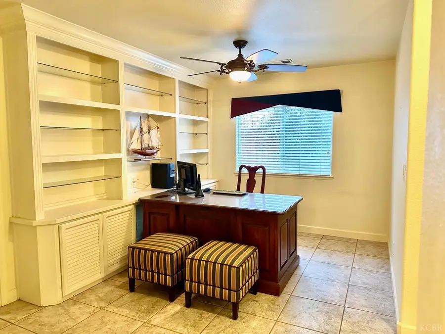2743 Zion Way, Hanford, CA 93230 - Image #3