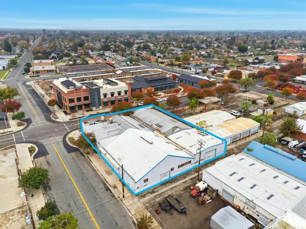 203 E 7th Street, Hanford, CA 93230