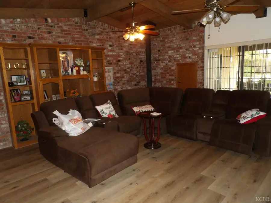 495 Ash Street, Lemoore, CA 93245 - Image #3