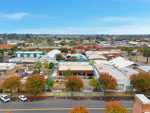 211 E 7th Street, Hanford, CA 93230