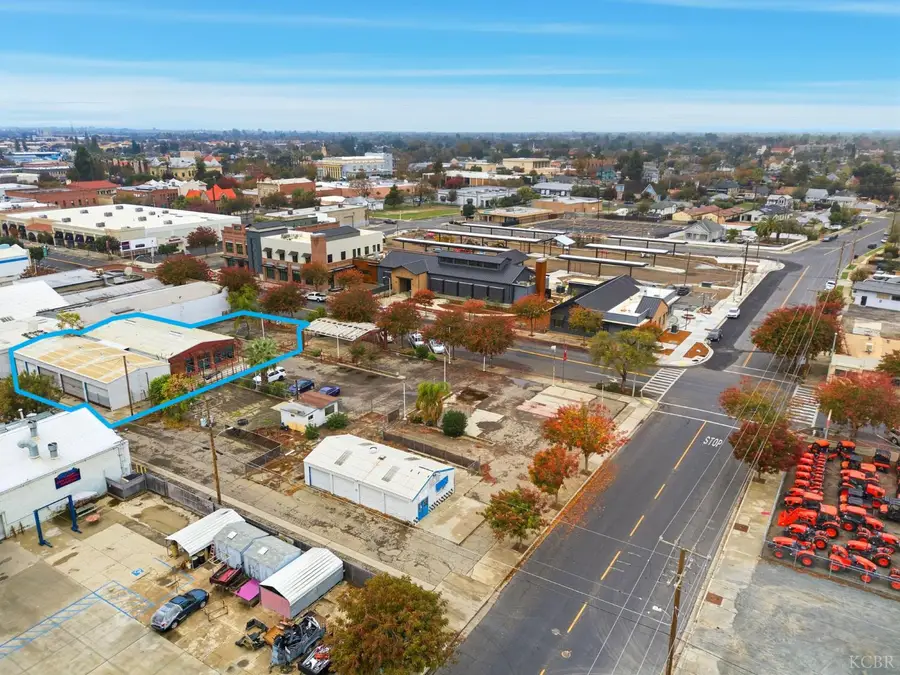 211 E 7th Street, Hanford, CA 93230 - Image #3