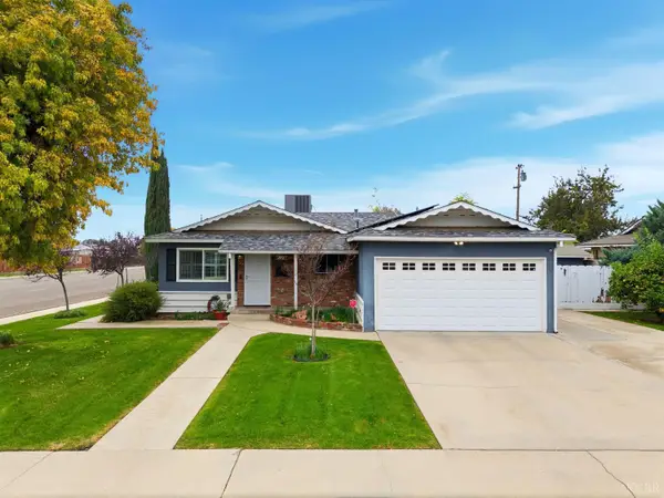 870 Cypress Court, Lemoore, CA 93245
