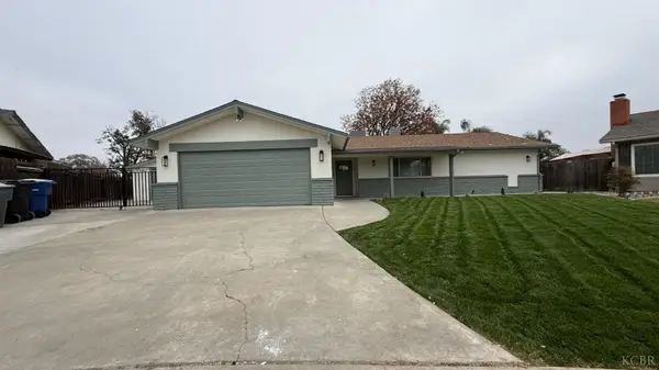 2329 Michael Circle, Hanford, CA 93230