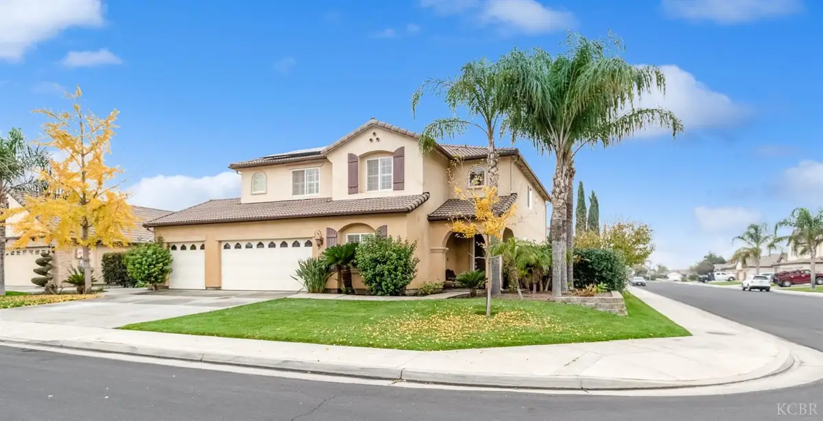 1942 N Sonoma Court, Hanford, CA 93230 - Image #1