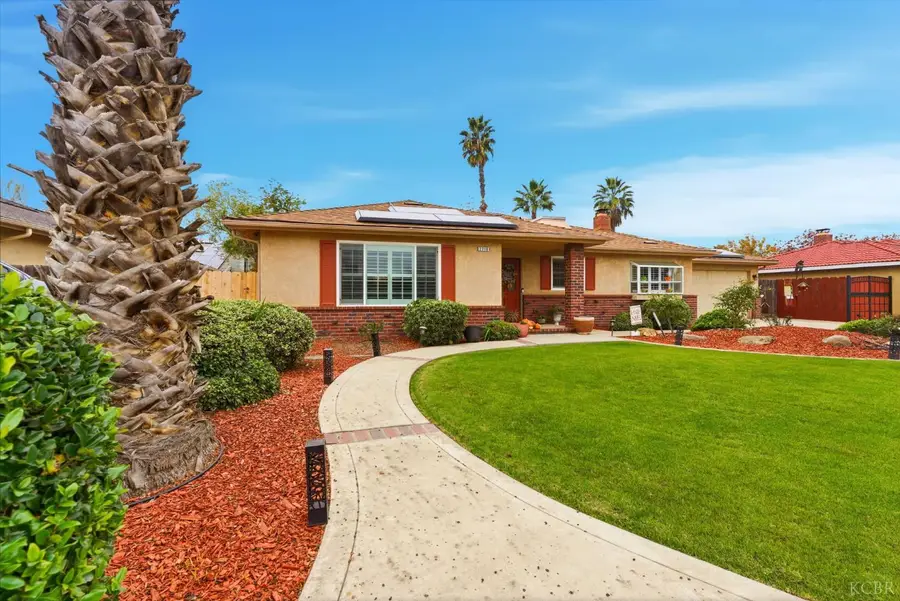 2710 Aspen Street, Hanford, CA 93230 - Image #2