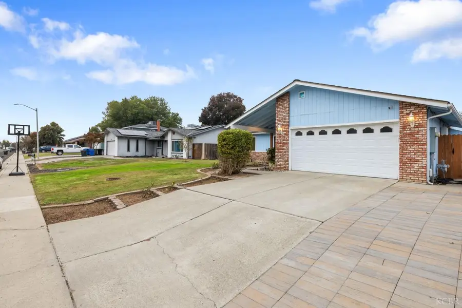 776 Cedar Lane, Lemoore, CA 93245 - Image #3
