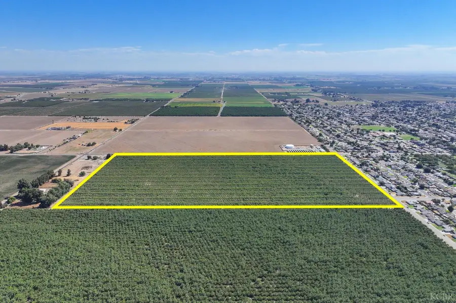 0 W Glendale Avenue, Lemoore, CA 93245 - Image #2