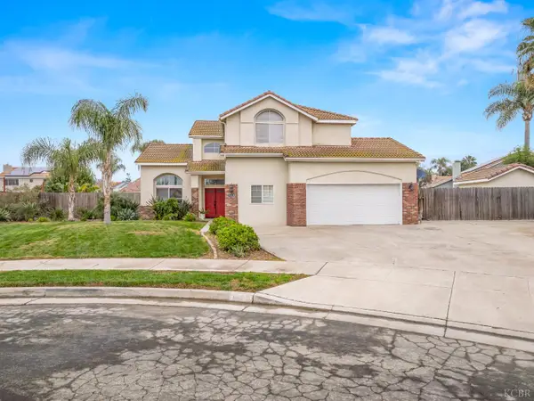 465 Camden Court, Lemoore, CA 93245