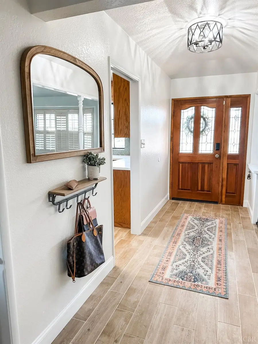 126 E Windsor Drive, Hanford, CA 93230 - Image #3