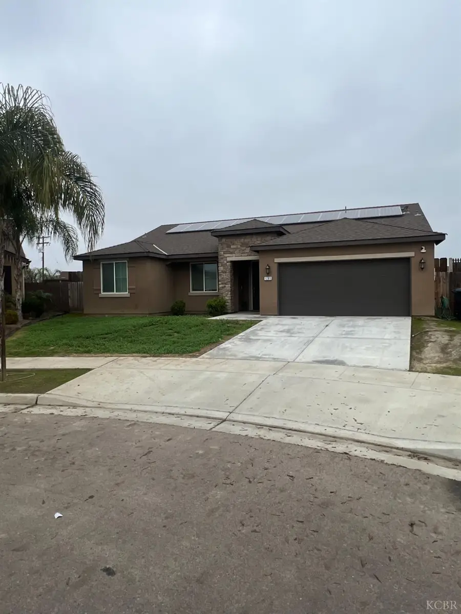 1285 Wren Drive, Hanford, CA 93230 - Image #2