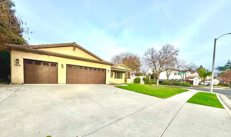 5812 W Ceres Avenue, Visalia, CA 93291 - Image #2