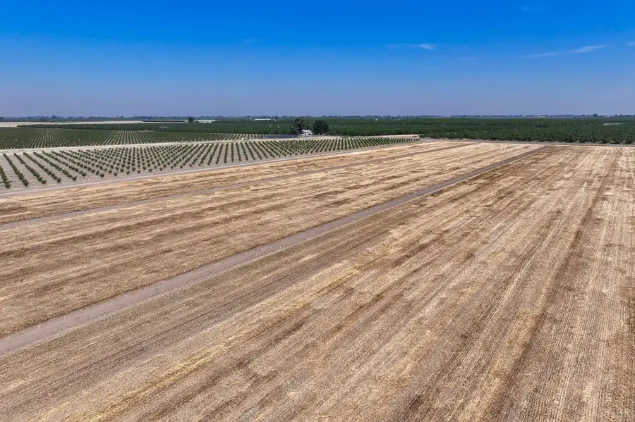 8050 15th Avenue, Hanford, CA 93230 - Image #2