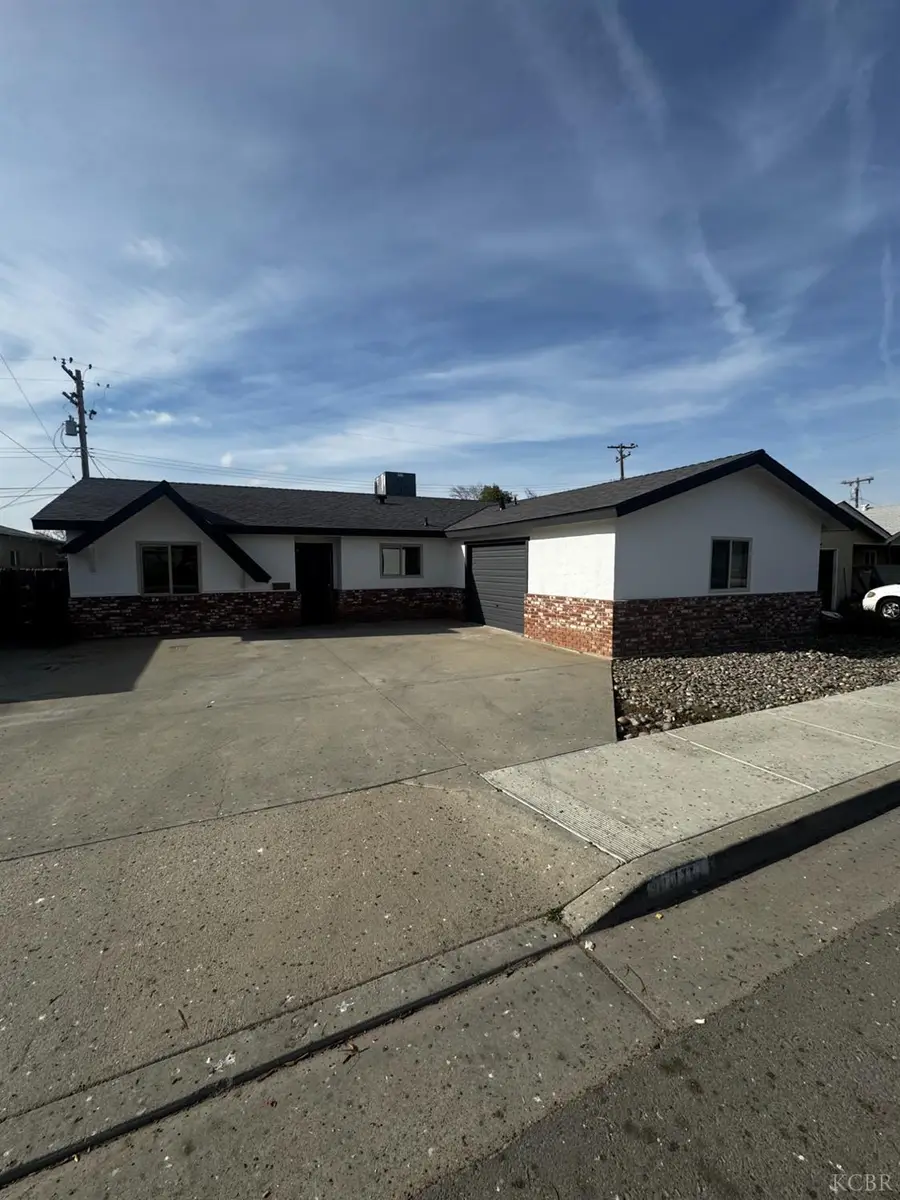 1146 S 12th Avenue S, Hanford, CA 93230 - Image #3