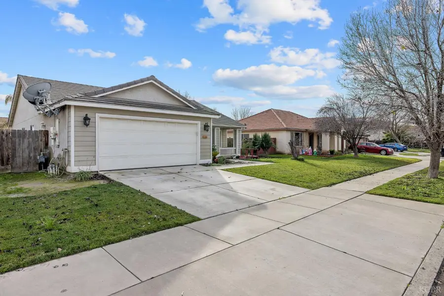 1365 Muscat, Hanford, CA 93230 - Image #3