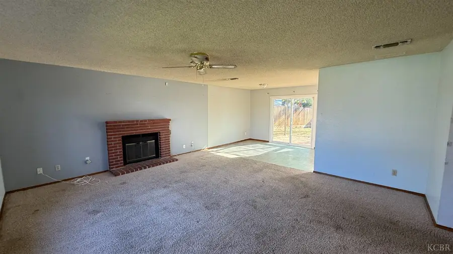 545 W Dovewood, Coalinga, CA 93210 - Image #3