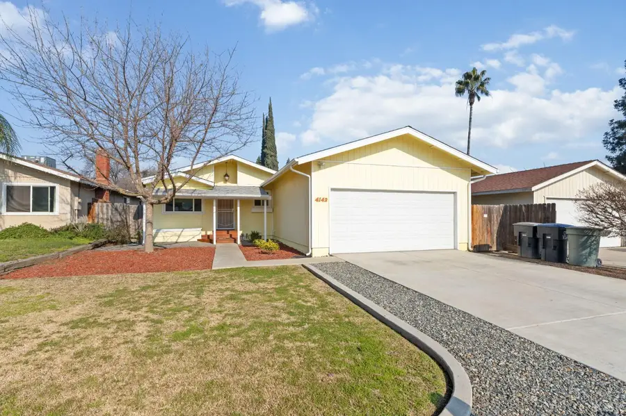 4142 W Cambridge Avenue, Visalia, CA 93277 - Image #2
