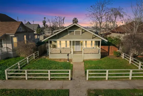 210 E 11th Street, Hanford, CA 93230