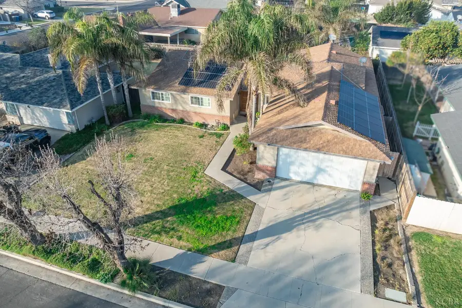 120 W Magnolia Avenue, Hanford, CA 93230 - #3