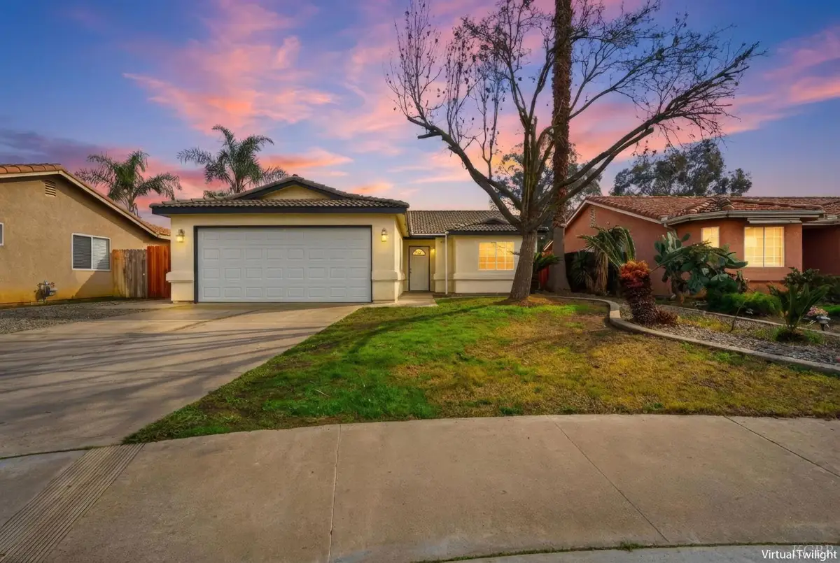 2307 Zion Way, Hanford, CA 93230 - #1