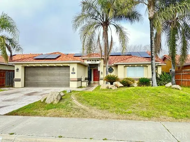 982 Cedarwood Street, Hanford, CA 93230 - #1