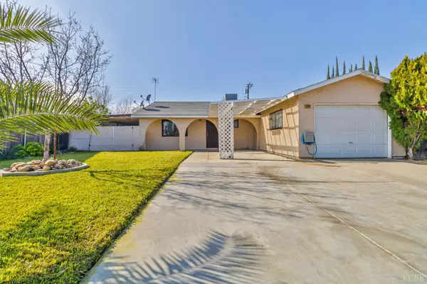 11384 Manzanita Street, Armona, CA 93202