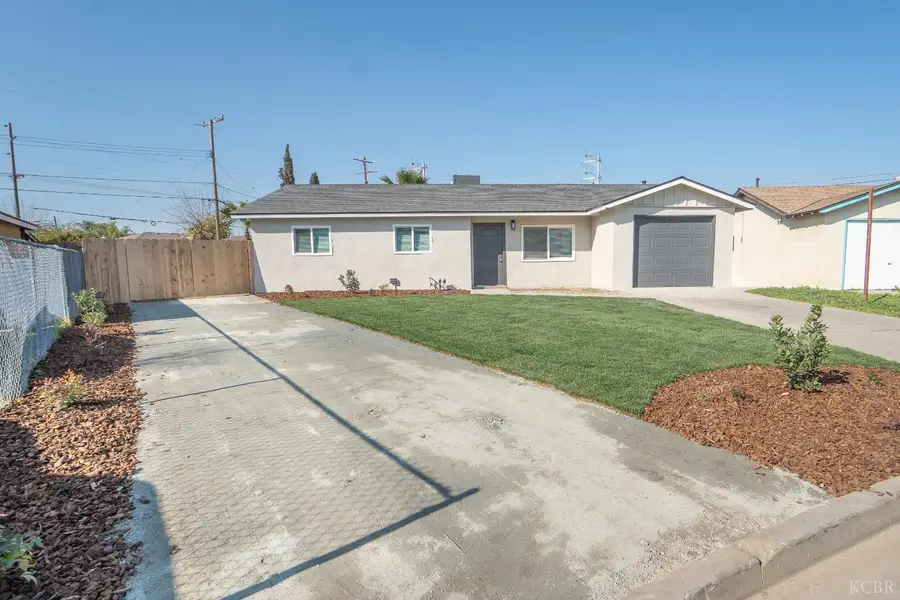 10954 San Medina, Hanford, CA 93230 - #3