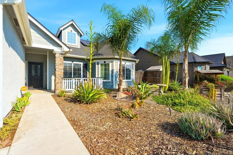 1528 Castoro Way, Hanford, CA 93230 - Image #3