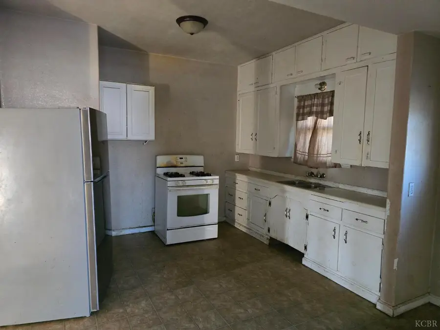 9113 14th Avenue, Hanford, CA 93230 - Image #3