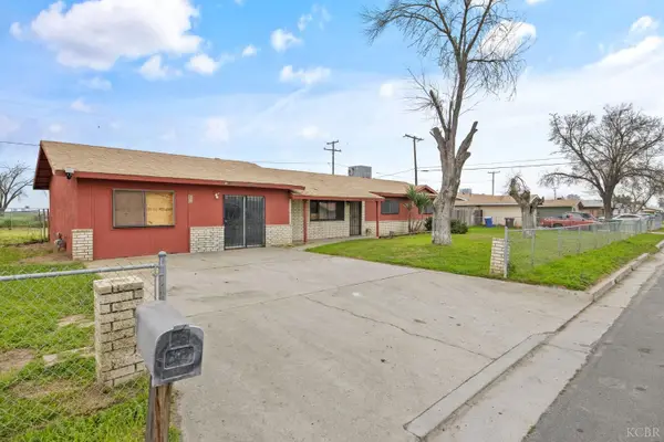 9561 Garden Drive, Hanford, CA 93230