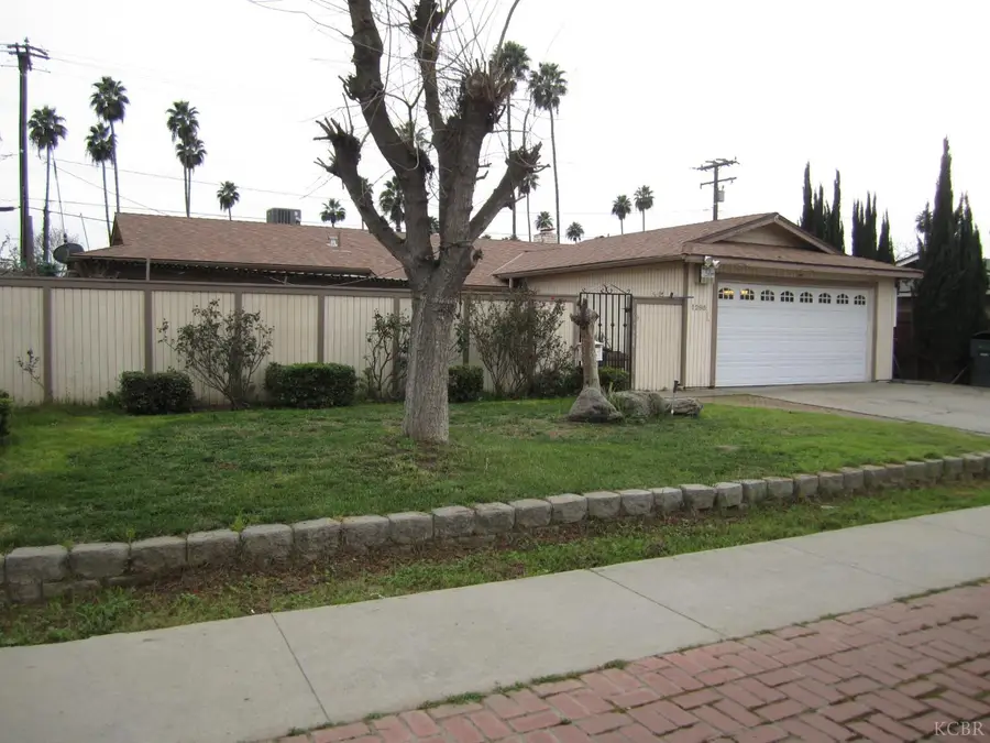 1295 Lassen Drive, Hanford, CA 93230 - #2