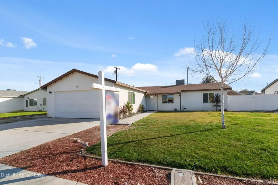 2323 Patterson Avenue, Corcoran, CA 93212 - #3
