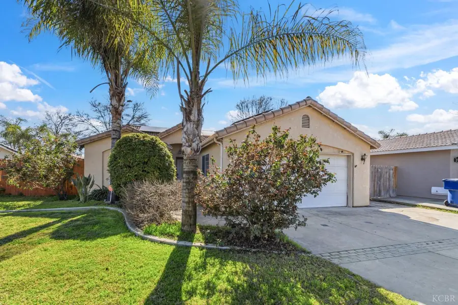 921 Don Medico Drive, Hanford, CA 93230 - #3