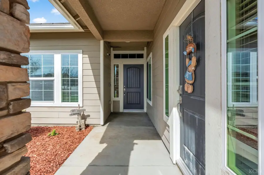 1524 Atlantic Avenue, Lemoore, CA 93245 - #3