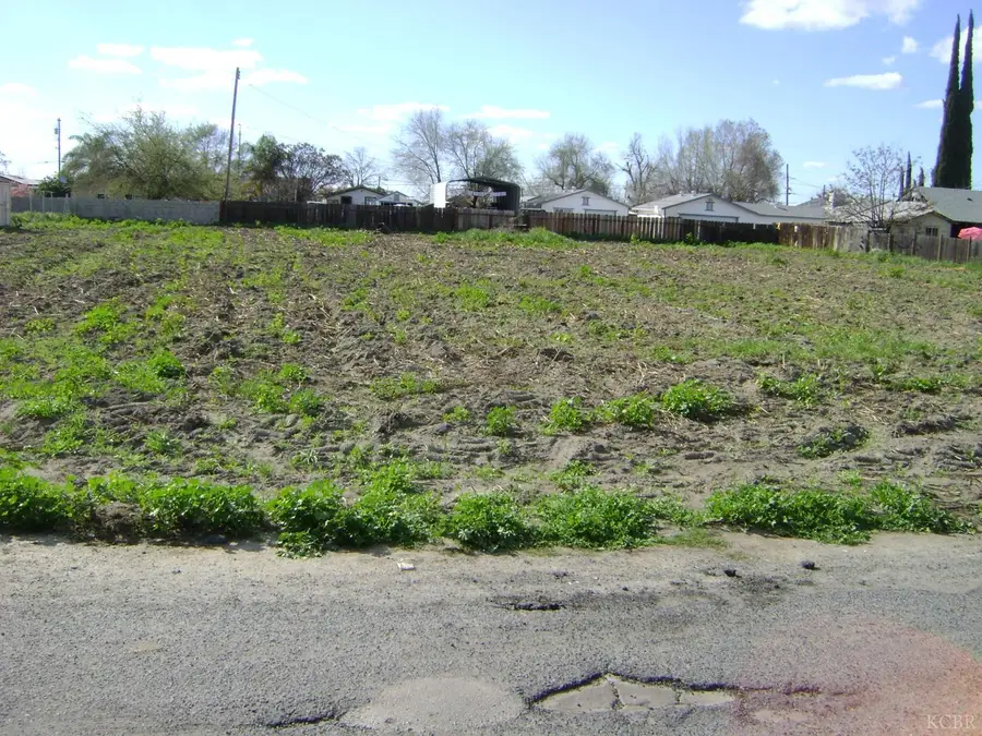 2006 Josephine Avenue, Corcoran, CA 93212 - #2