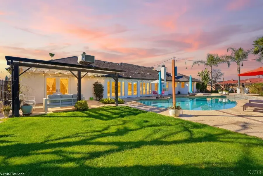 388 Timberline Court, Hanford, CA 93230 - #2