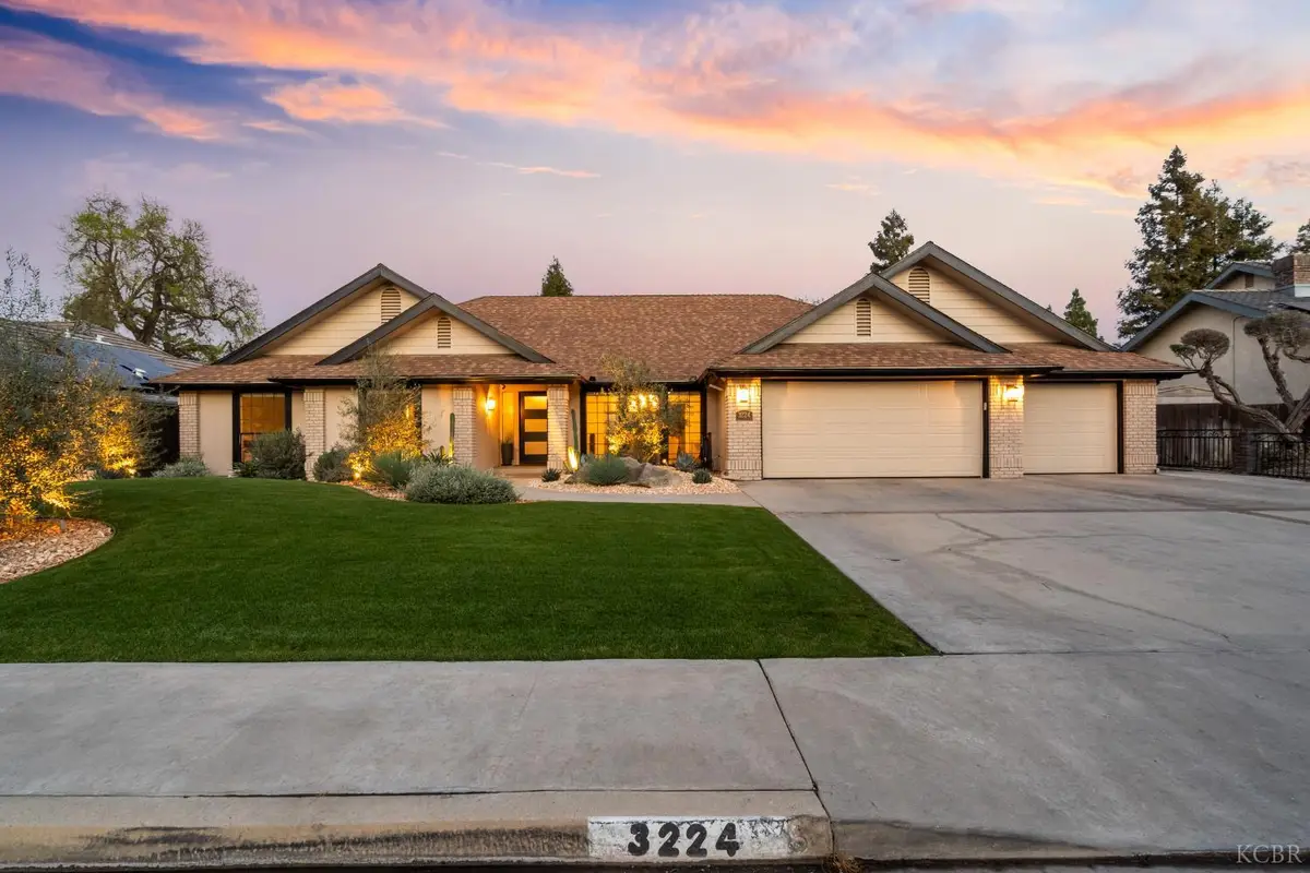 3224 S Garden Street, Visalia, CA 93277 - #1