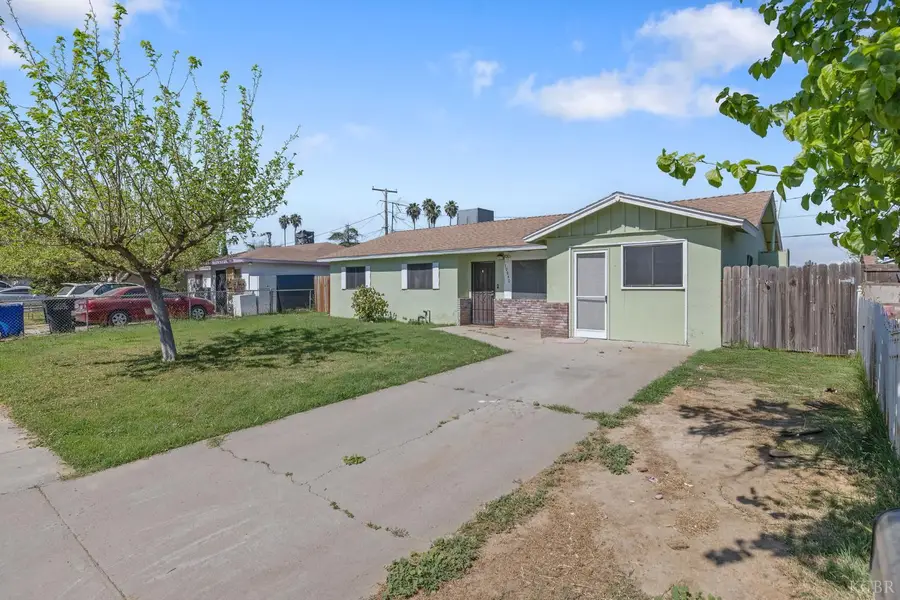 10840 Beverly Drive, Hanford, CA 93230 - #2