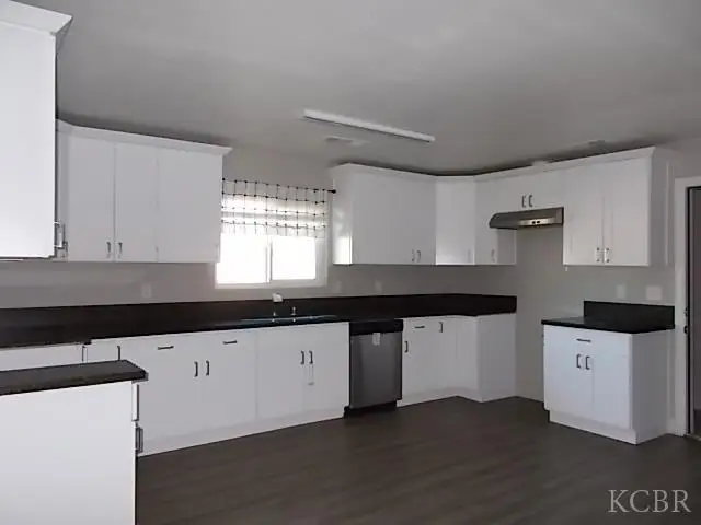 11557 4th Place, Hanford, CA 93230 - #3