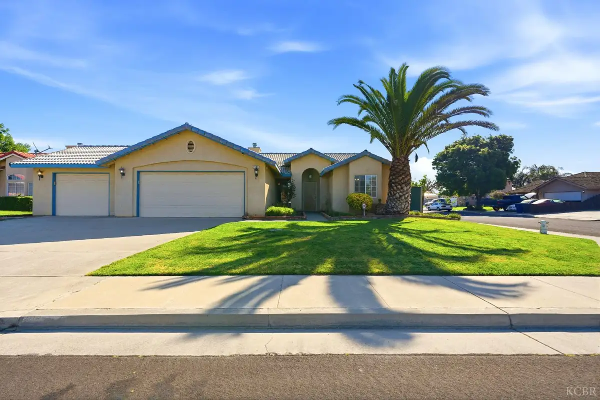 2403 Cherrywood Court, Hanford, CA 93230 - #1