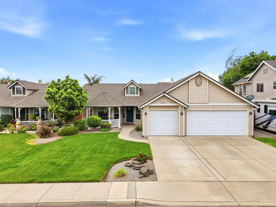 1155 W Julia Way, Hanford, CA 93230 - #2