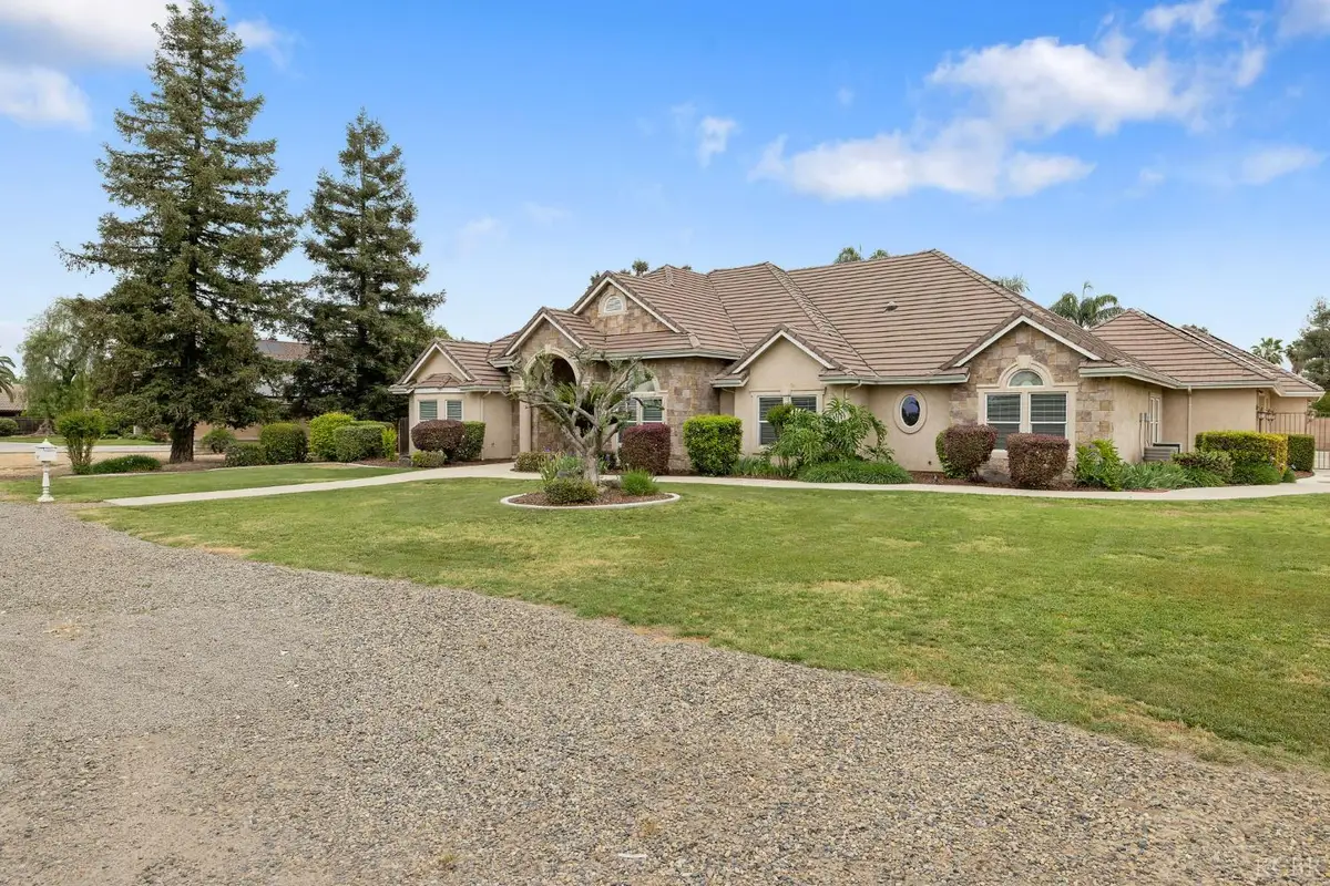1928 S Shirk Road S, Visalia, CA 93277 - #1