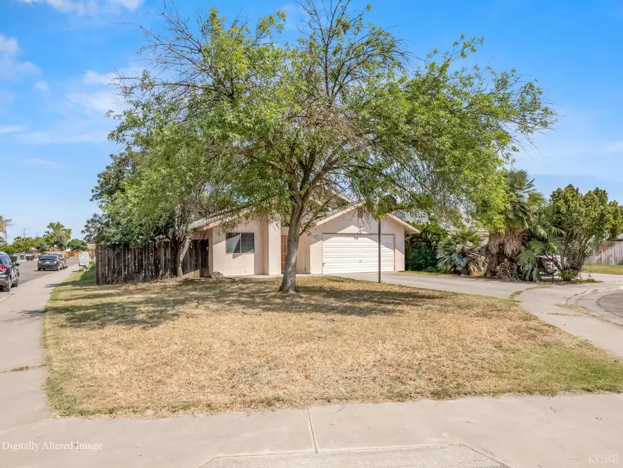 1035 1035 Olive Court, Hanford, CA 93230 - #2